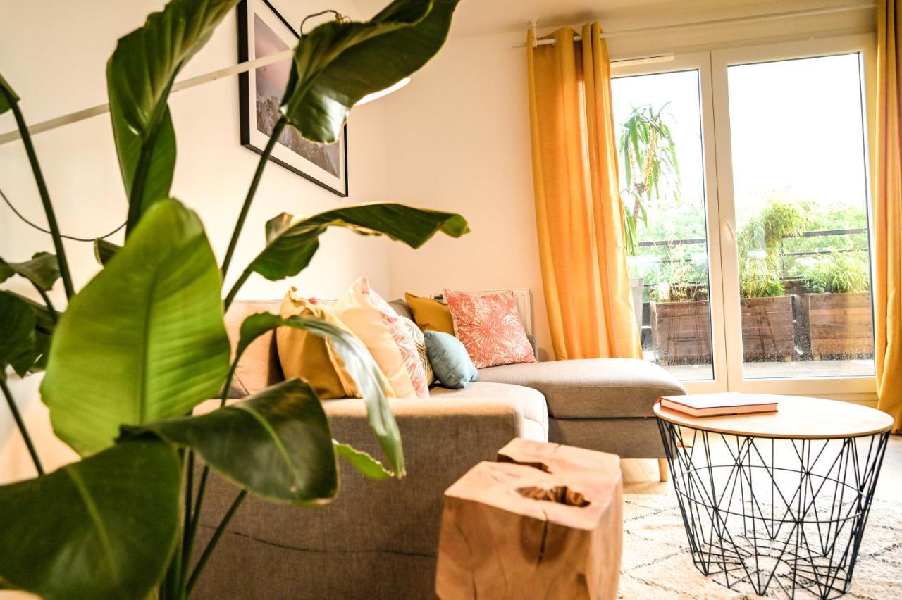 L'Olympique: Appartement Cosy, Vue Canal Grande Terrasse Et Parking Vaires-sur-Marne Exterior foto